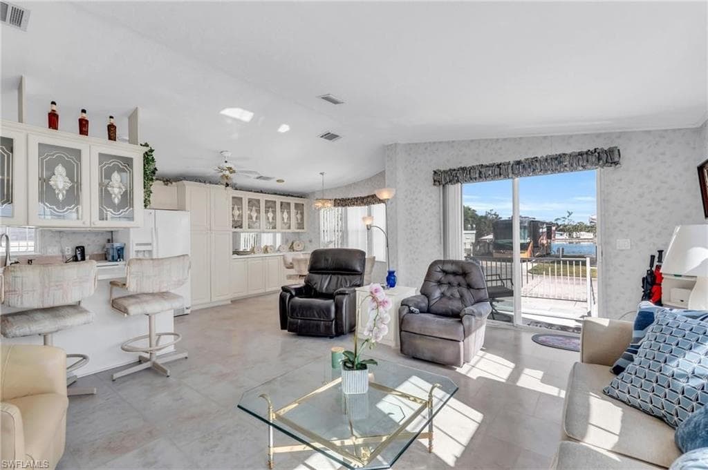 114 Cheetah Dr, Naples, FL 34114-6