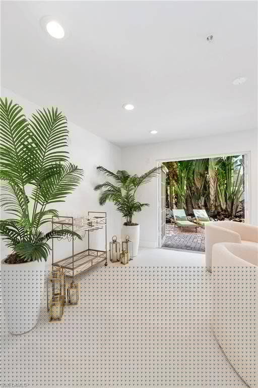 888 10th St S 101, Naples, FL 34102-4