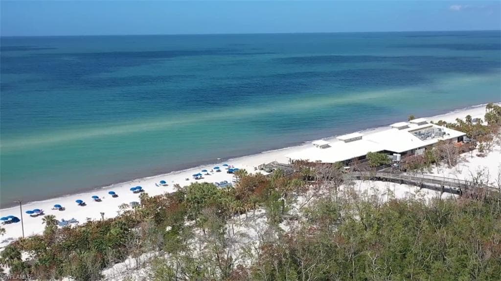 7741 Pebble Creek Cir 302, Naples, FL 34108-24