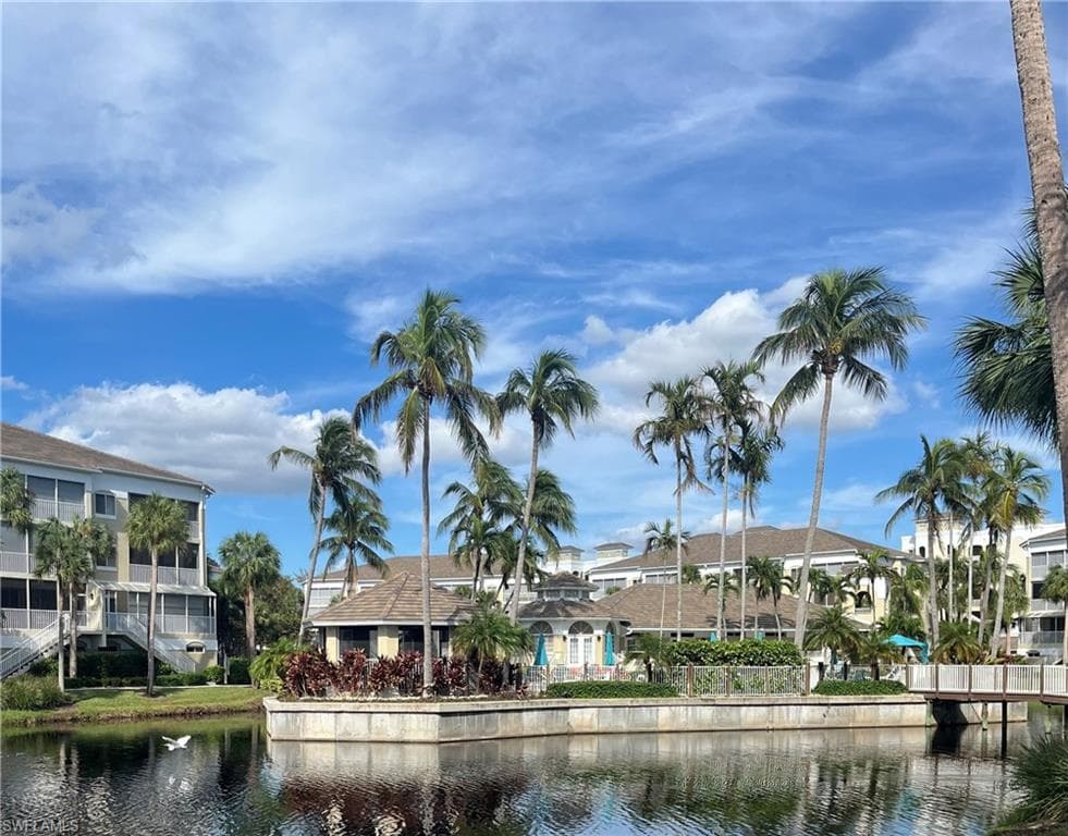 7741 Pebble Creek Cir 302, Naples, FL 34108-26