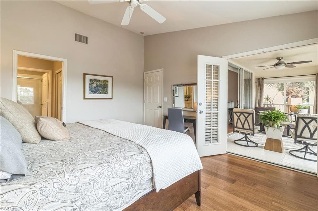 752 Wiggins Lake Dr 201, Naples, FL 34110-14