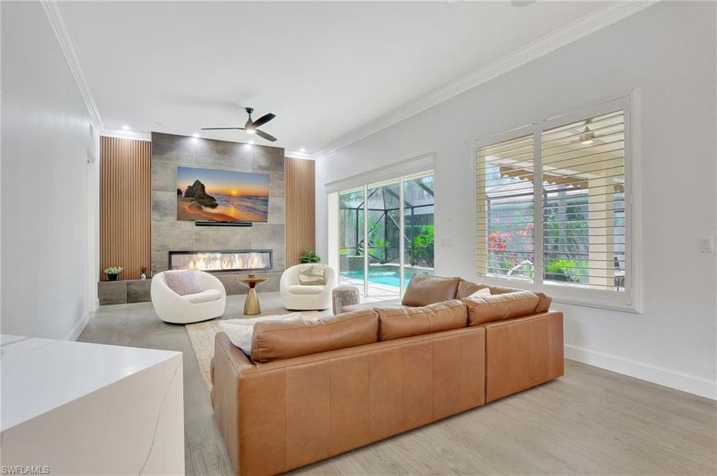 2862 Lone Pine Ln, Naples, FL 34119-13