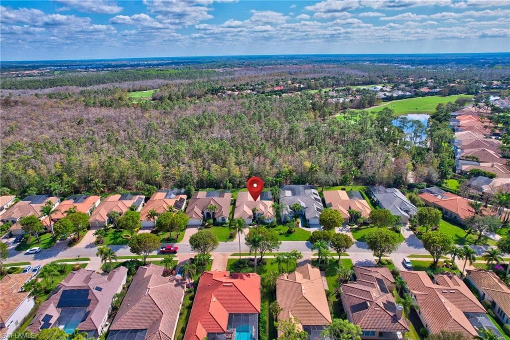 2862 Lone Pine Ln, Naples, FL 34119-48
