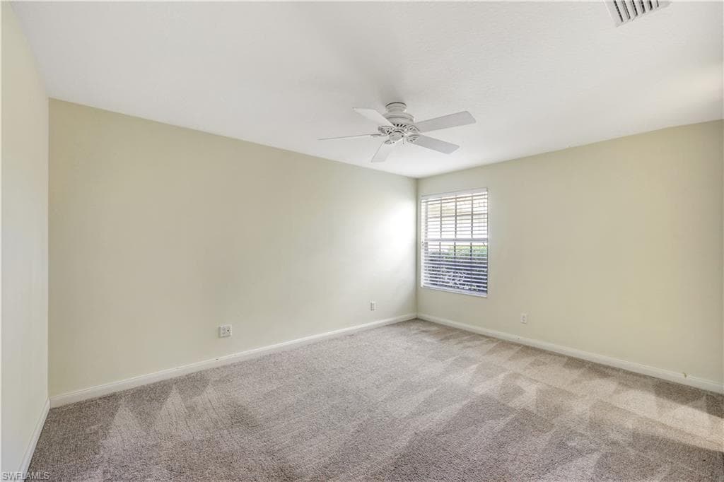 4255 Redonda Ln, Naples, FL 34119-21