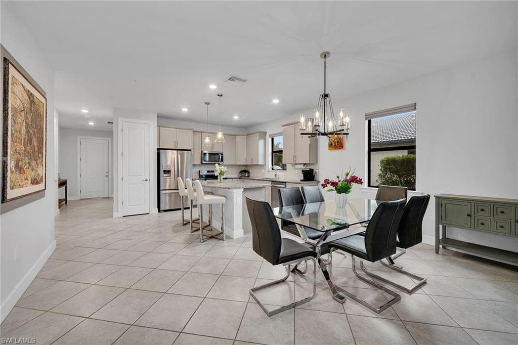 2132 Parson St, Naples, FL 34120-10