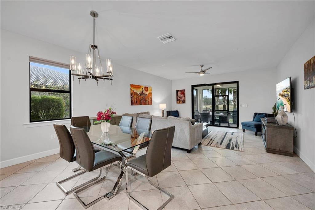 2132 Parson St, Naples, FL 34120-11