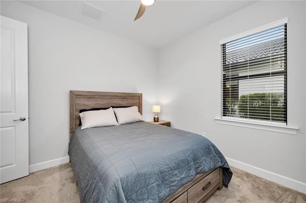 2132 Parson St, Naples, FL 34120-22