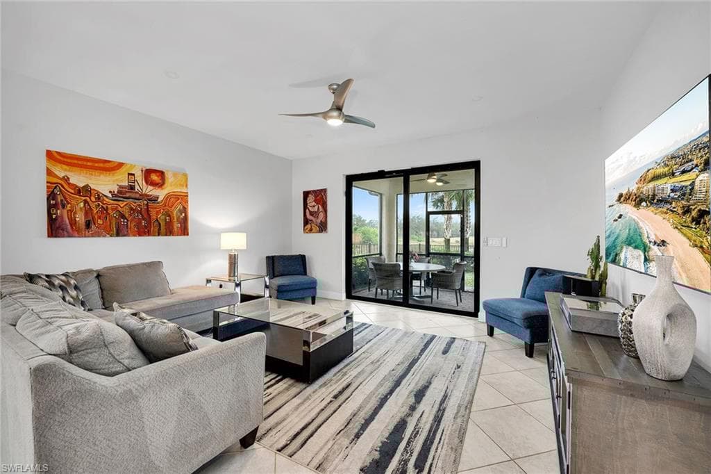 2132 Parson St, Naples, FL 34120-4