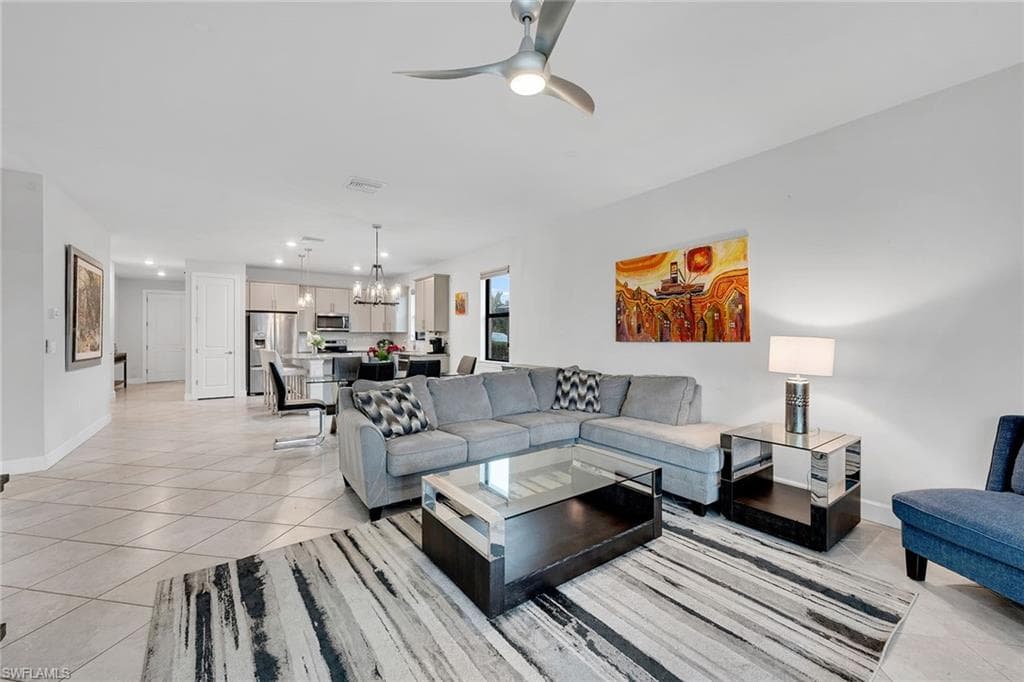 2132 Parson St, Naples, FL 34120-4