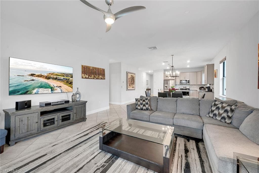 2132 Parson St, Naples, FL 34120-6