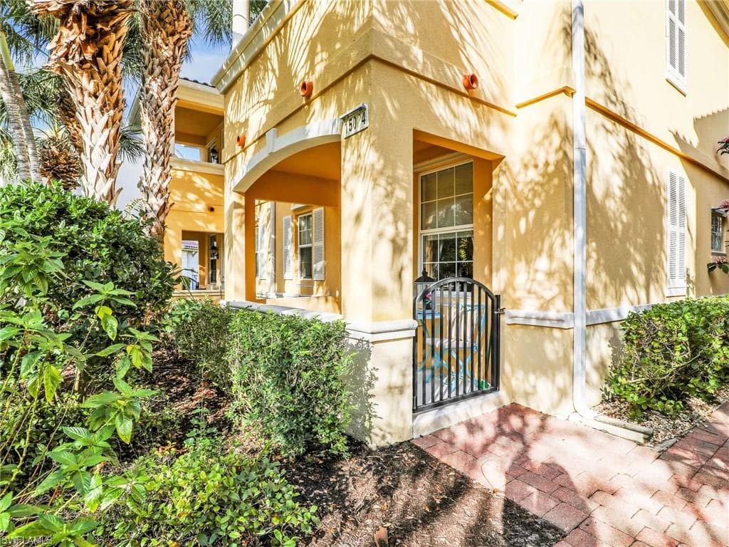 15084 Blue Marlin Ter, Bonita Springs, FL 34135-4