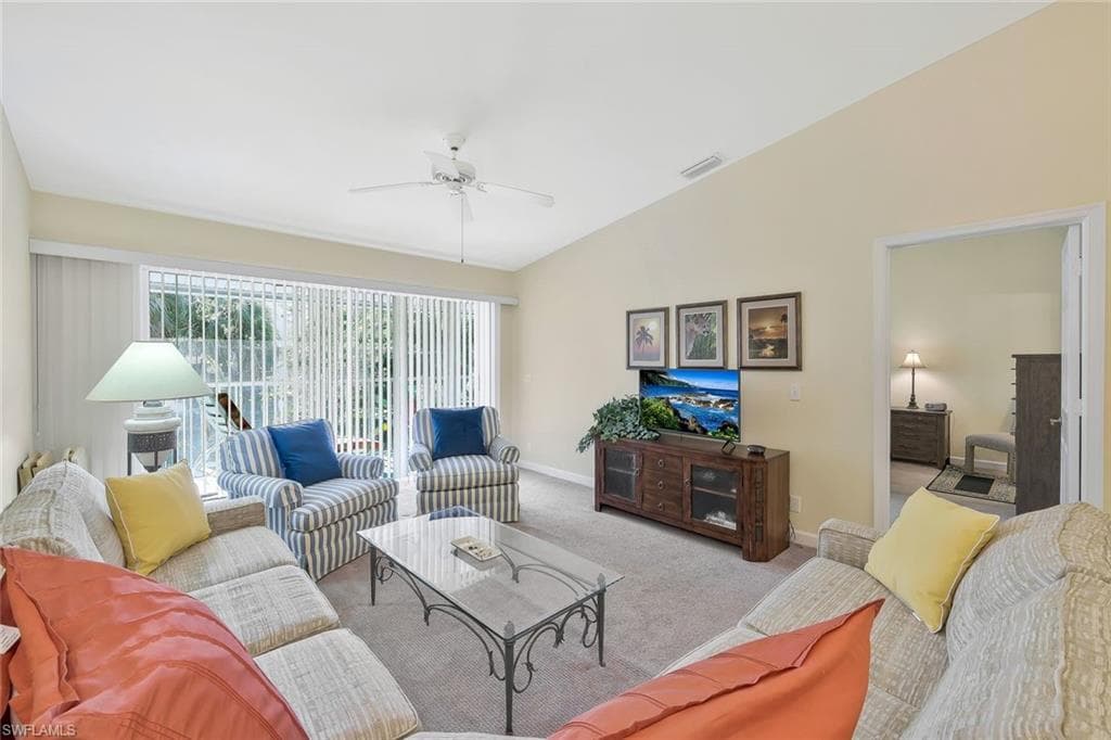 2305 Hidden Lake Dr 3704, Naples, FL 34112-3