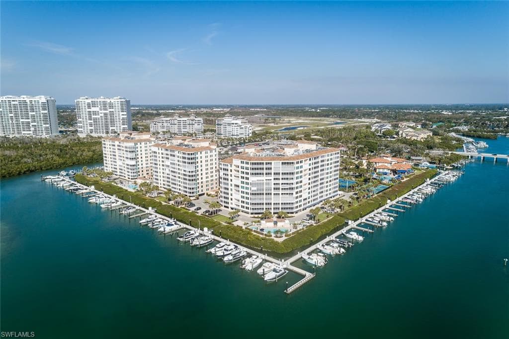 425 Dockside Dr 605, Naples, FL 34110-34
