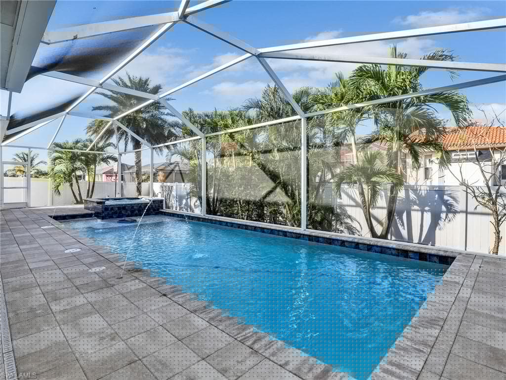 1244 36th Pl, Cape Coral, FL 33993-23