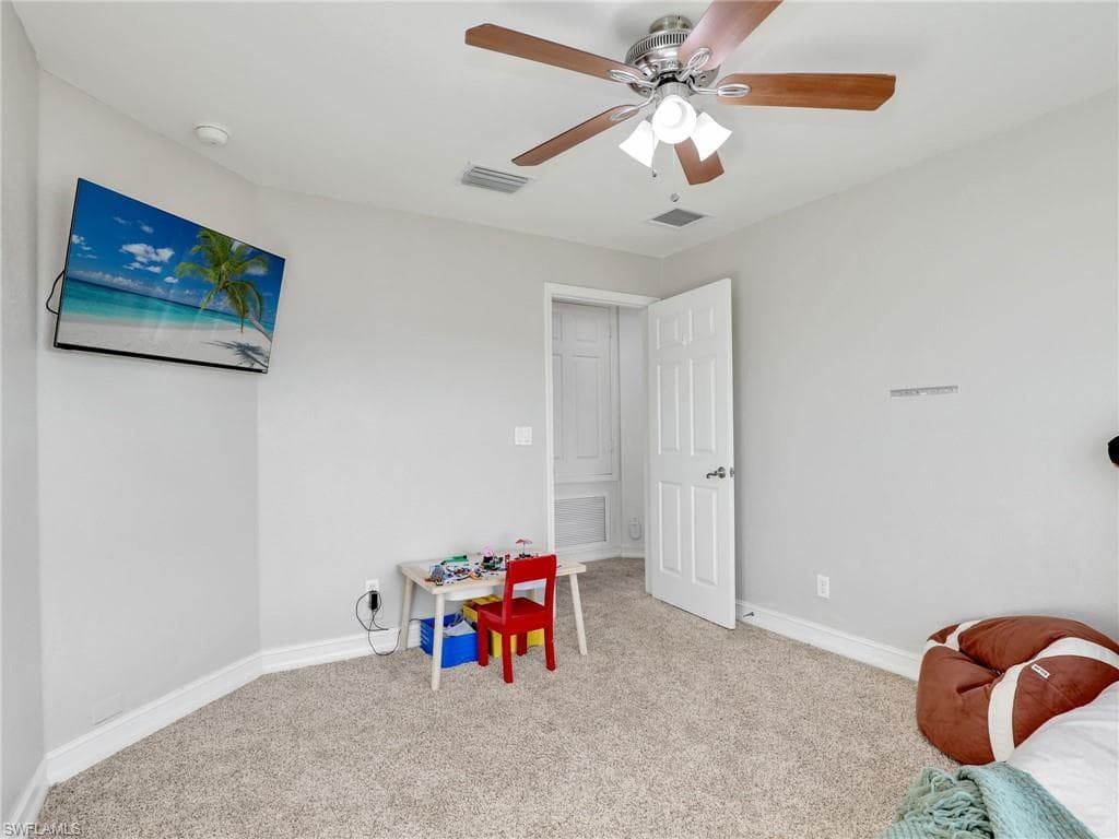 1244 36th Pl, Cape Coral, FL 33993-34