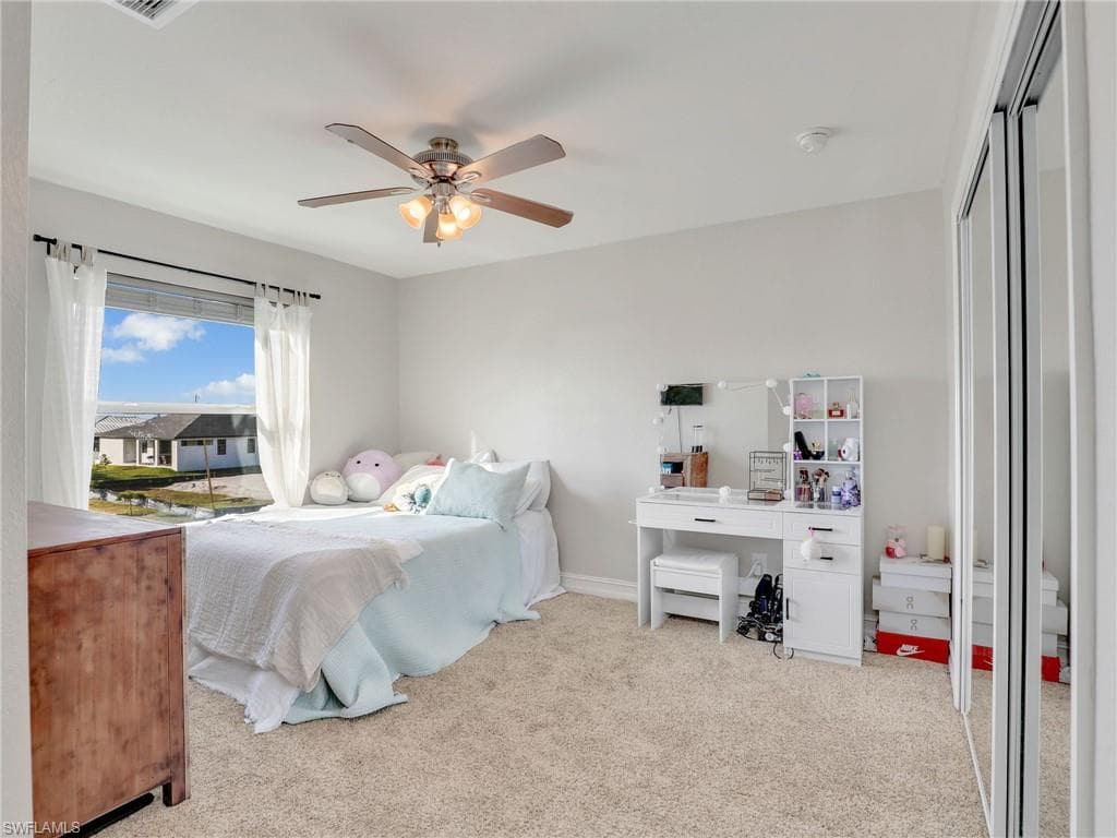 1244 36th Pl, Cape Coral, FL 33993-35