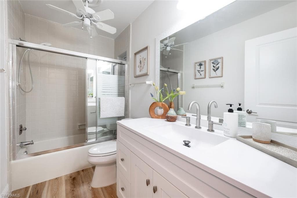 128 San Salvador St, Naples, FL 34113-18