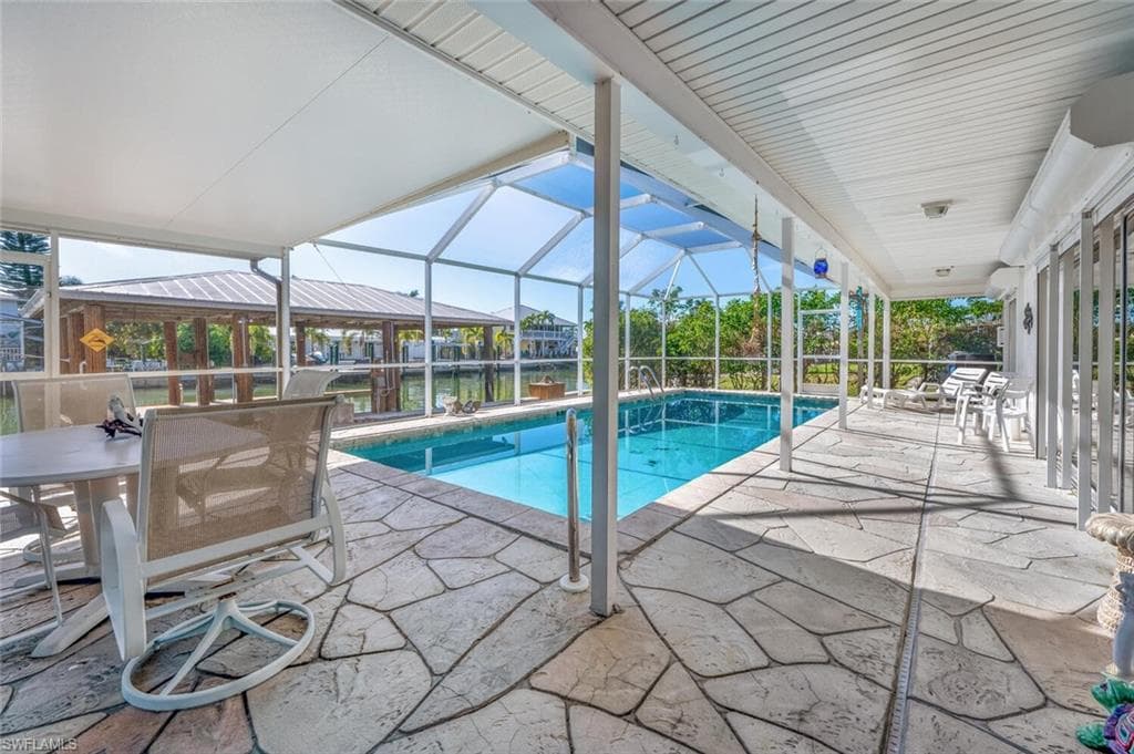 128 San Salvador St, Naples, FL 34113-19