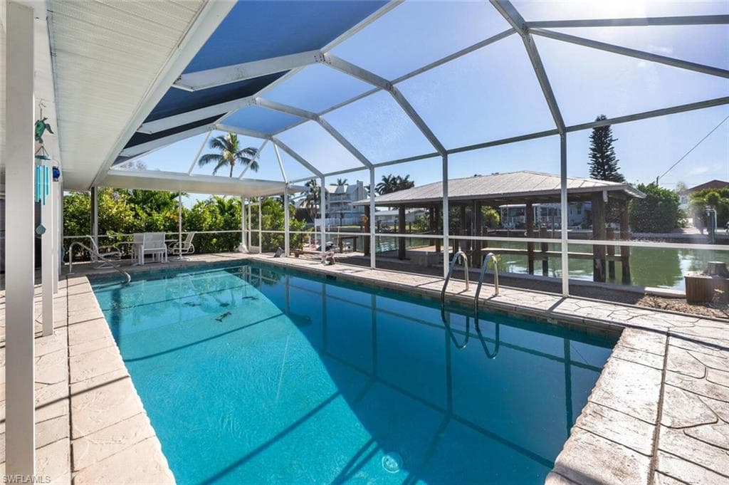 128 San Salvador St, Naples, FL 34113-20
