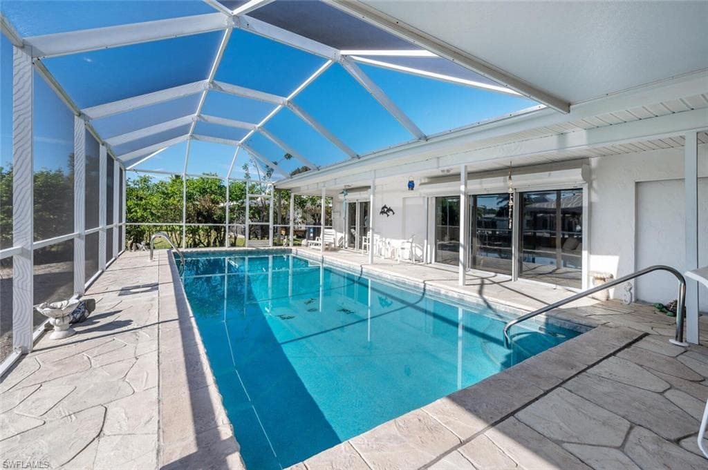 128 San Salvador St, Naples, FL 34113-22