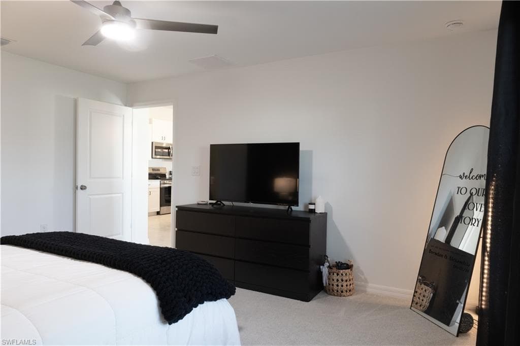 17762 Paradiso Way, North Fort Myers, FL 33917-20