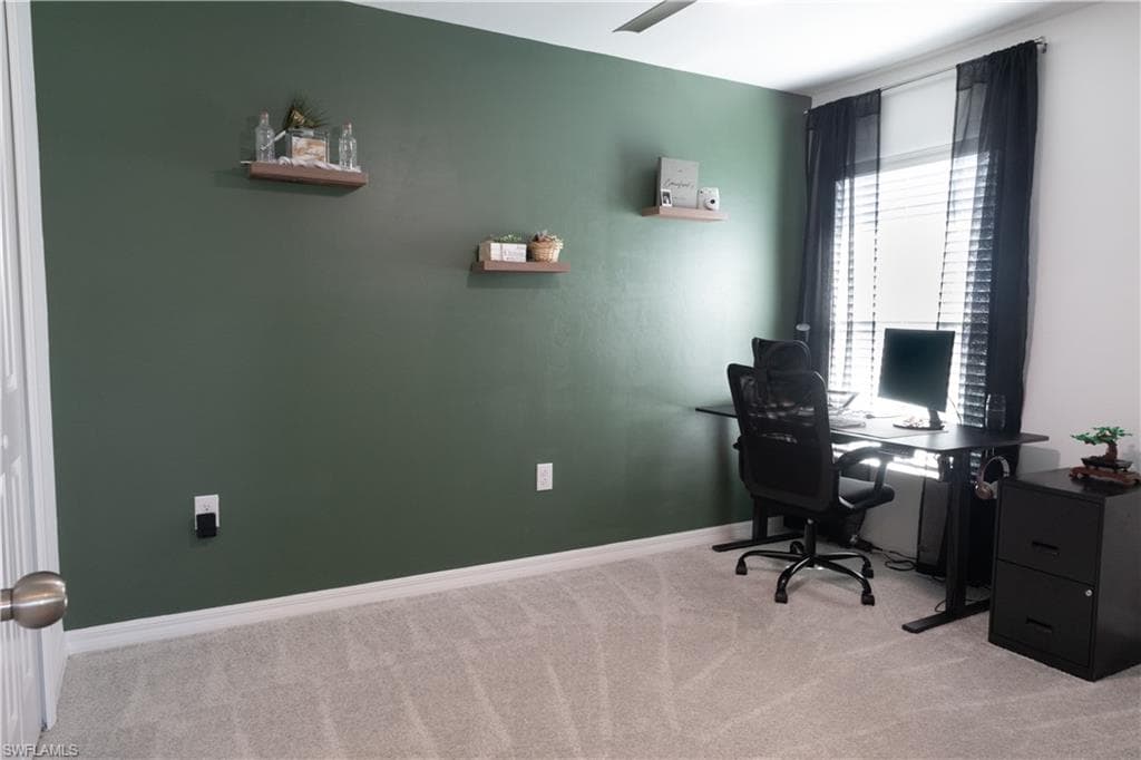 17762 Paradiso Way, North Fort Myers, FL 33917-26