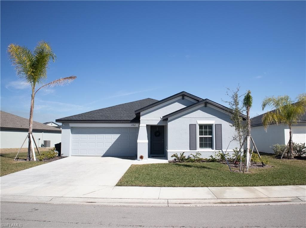 17762 Paradiso Way, North Fort Myers, FL 33917-42