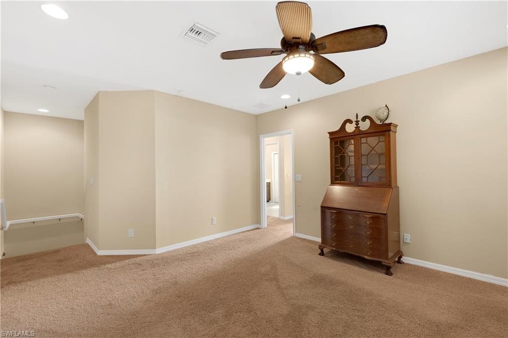15116 Summit Place Cir 213, Naples, FL 34119-18