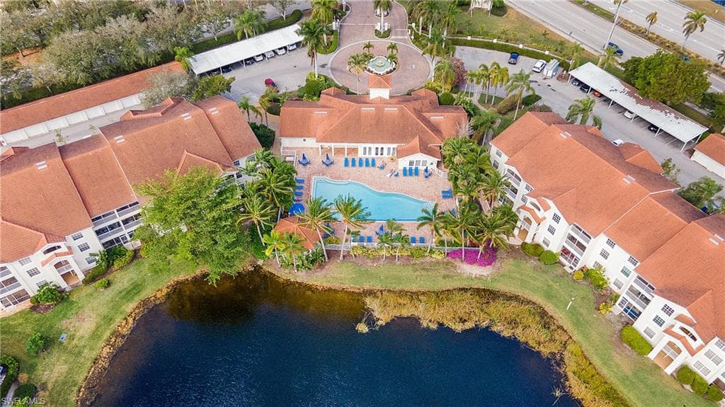 4620 Saint Croix Ln 914, Naples, FL 34109-29