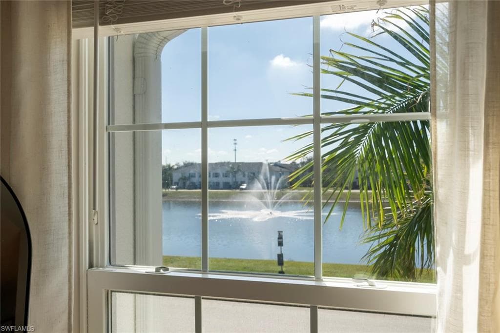 15527 Wildflower Cir, Naples, FL 34119-26