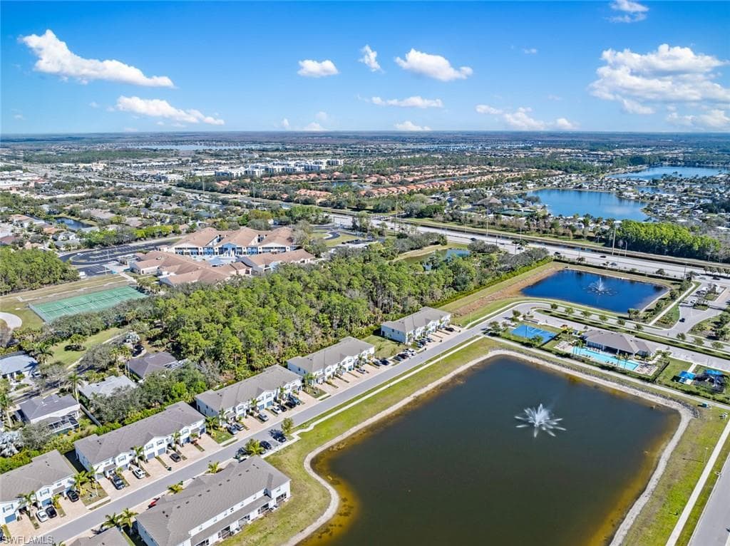 15527 Wildflower Cir, Naples, FL 34119-34