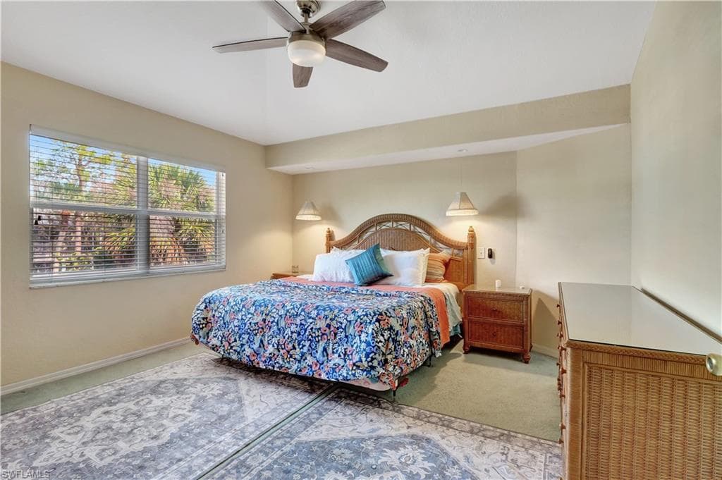 768 Park Ave, Naples, FL 34110-10