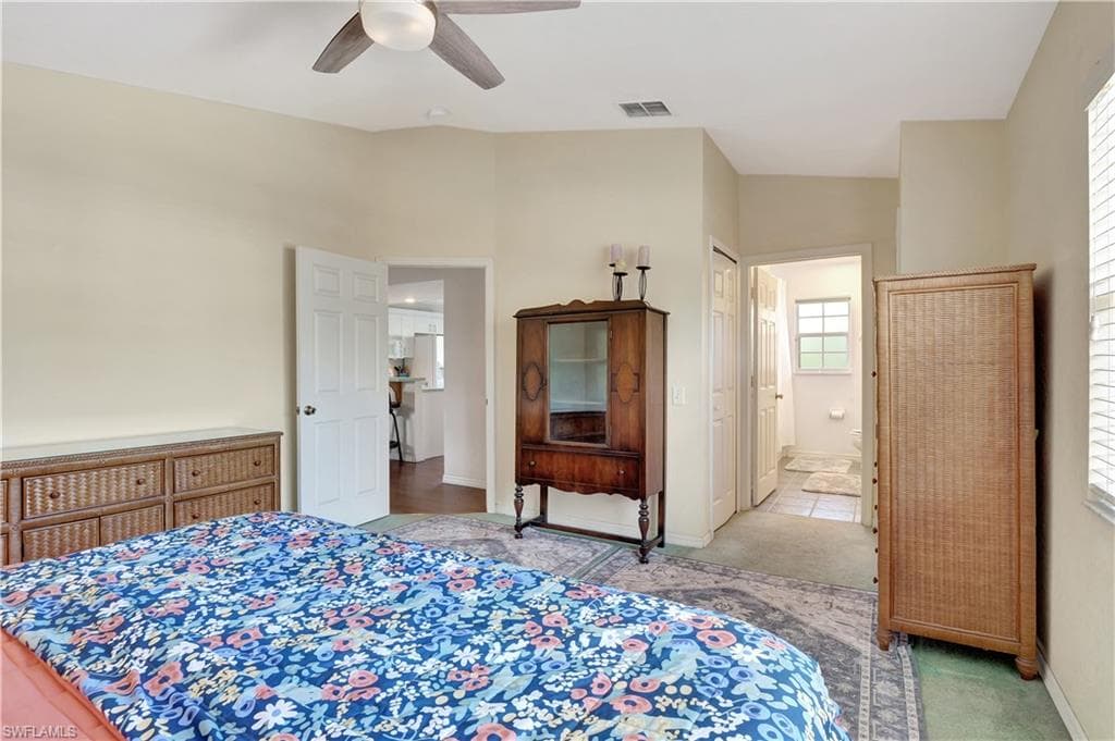 768 Park Ave, Naples, FL 34110-11