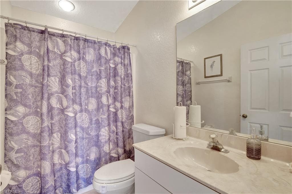 768 Park Ave, Naples, FL 34110-14