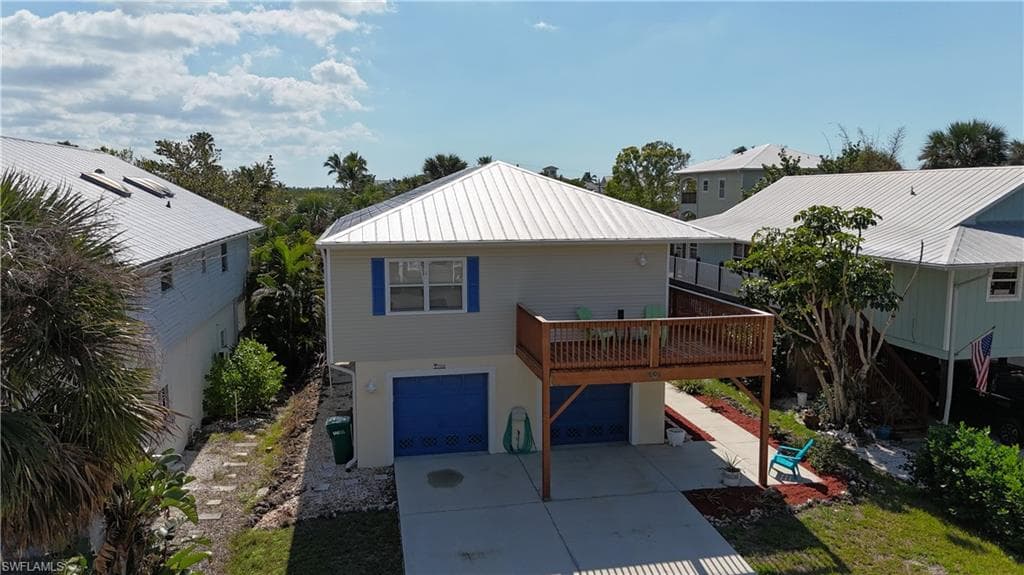768 Park Ave, Naples, FL 34110-1