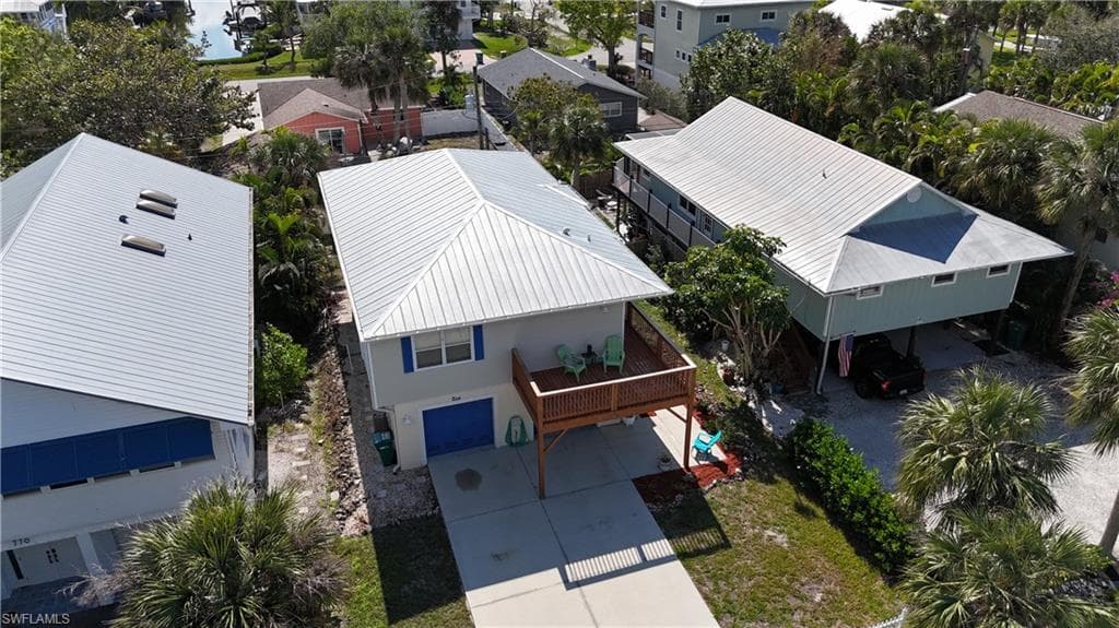768 Park Ave, Naples, FL 34110-2