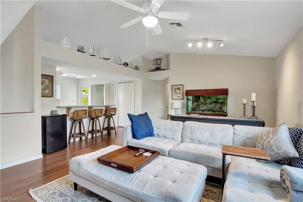 768 Park Ave, Naples, FL 34110-5