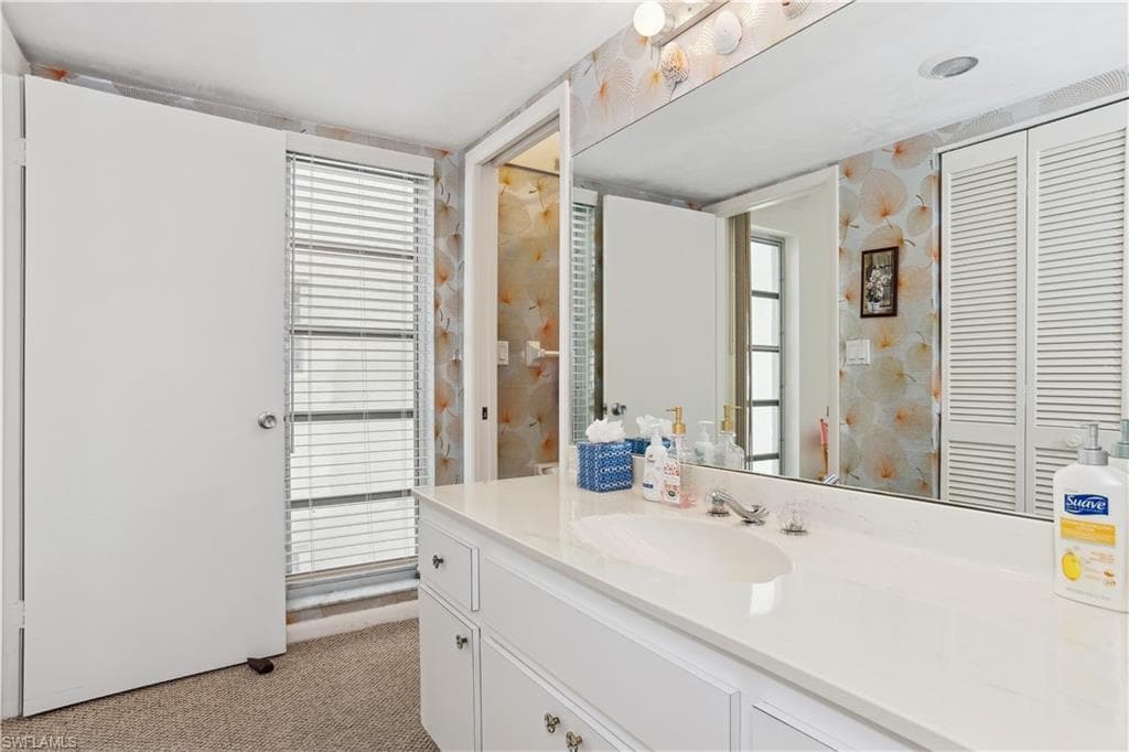 848 Collier Ct 304, Marco Island, FL 34145-17