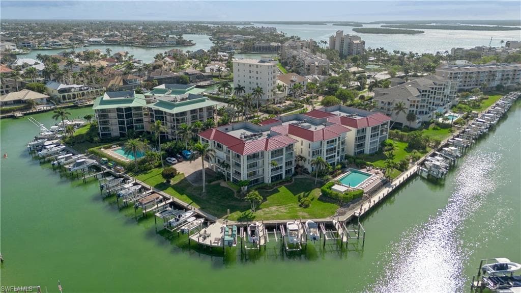 848 Collier Ct 304, Marco Island, FL 34145-1