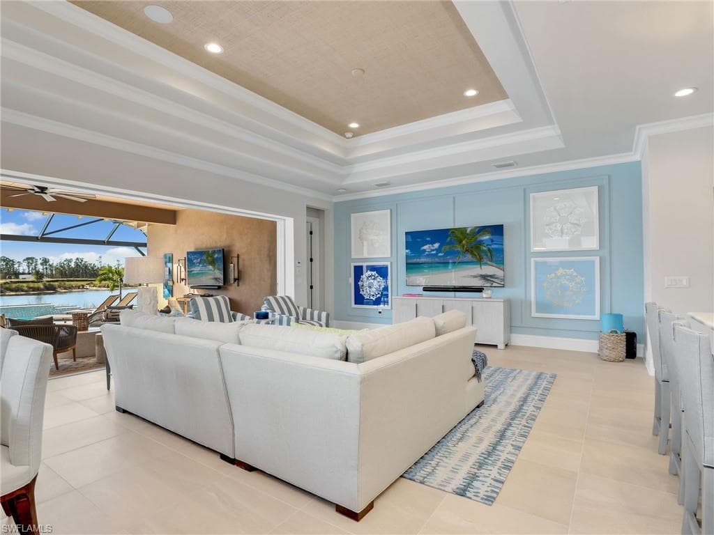 8934 Gustavia Ct, Naples, FL 34112-22