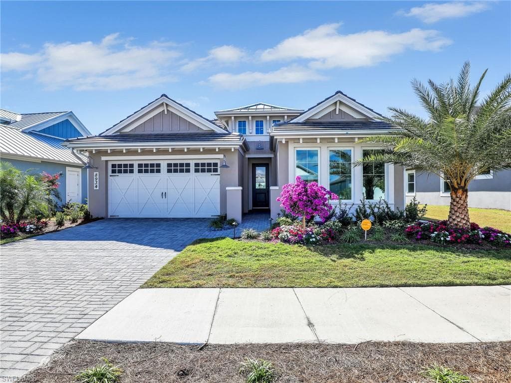 8934 Gustavia Ct, Naples, FL 34112-4