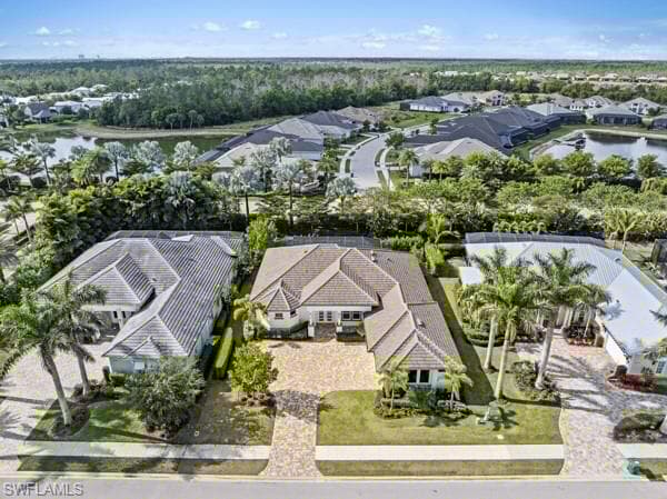 14362 Charthouse Cir, Naples, FL 34114-5