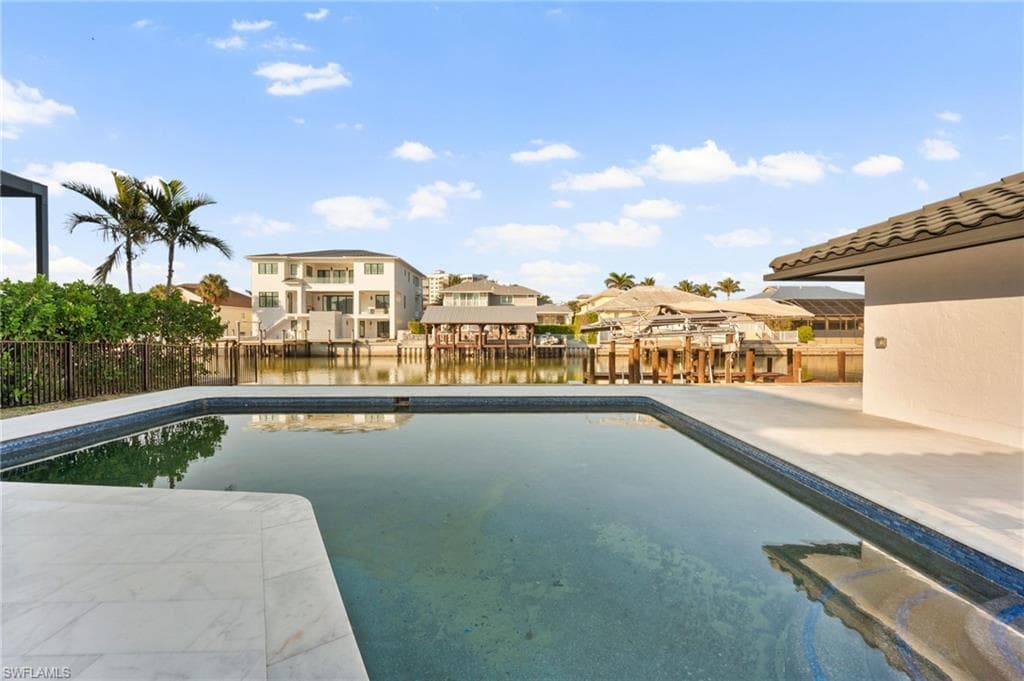 291 Heron Ave, Naples, FL 34108-12