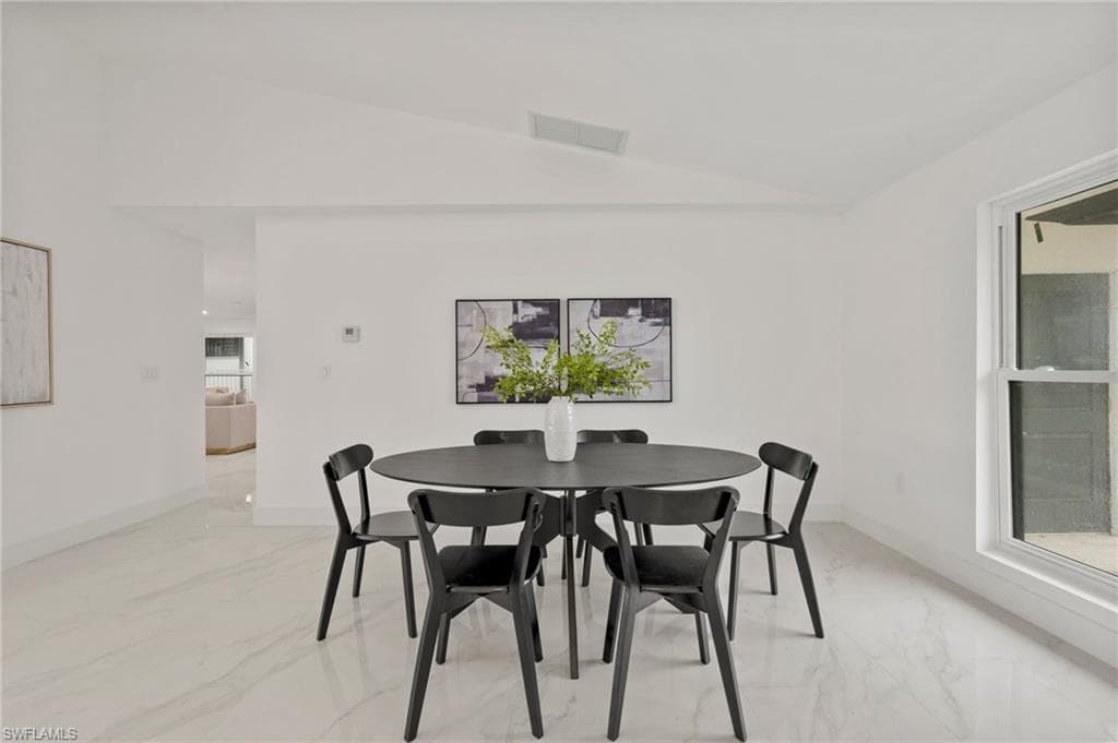 291 Heron Ave, Naples, FL 34108-18