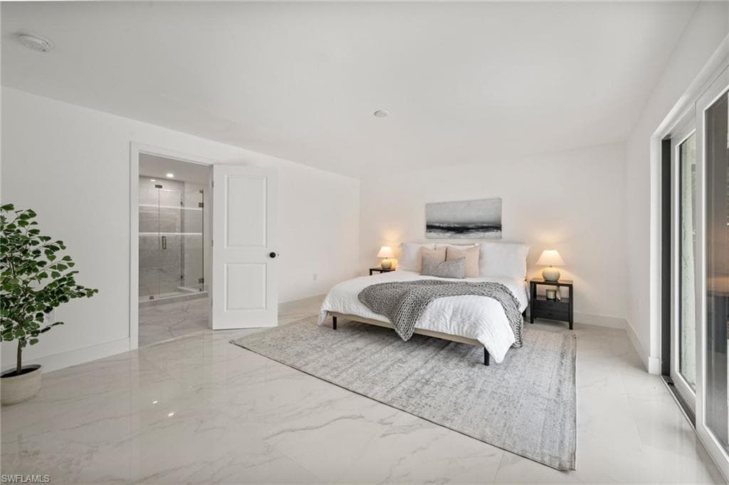 291 Heron Ave, Naples, FL 34108-23