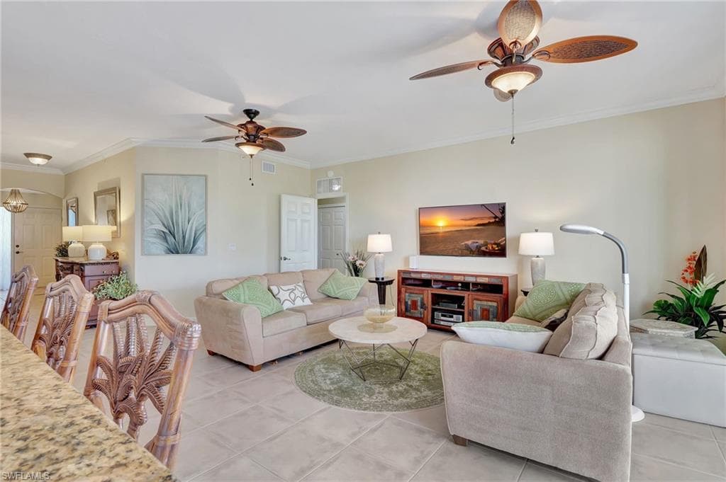 201 Vintage Bay Dr B12, Marco Island, FL 34145-9