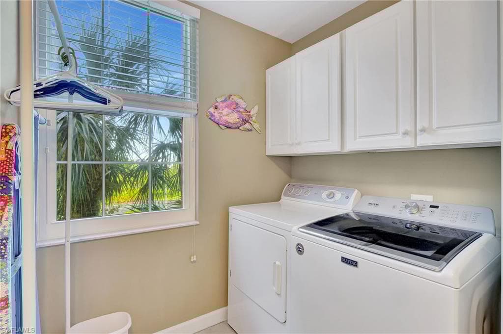 201 Vintage Bay Dr B12, Marco Island, FL 34145-27