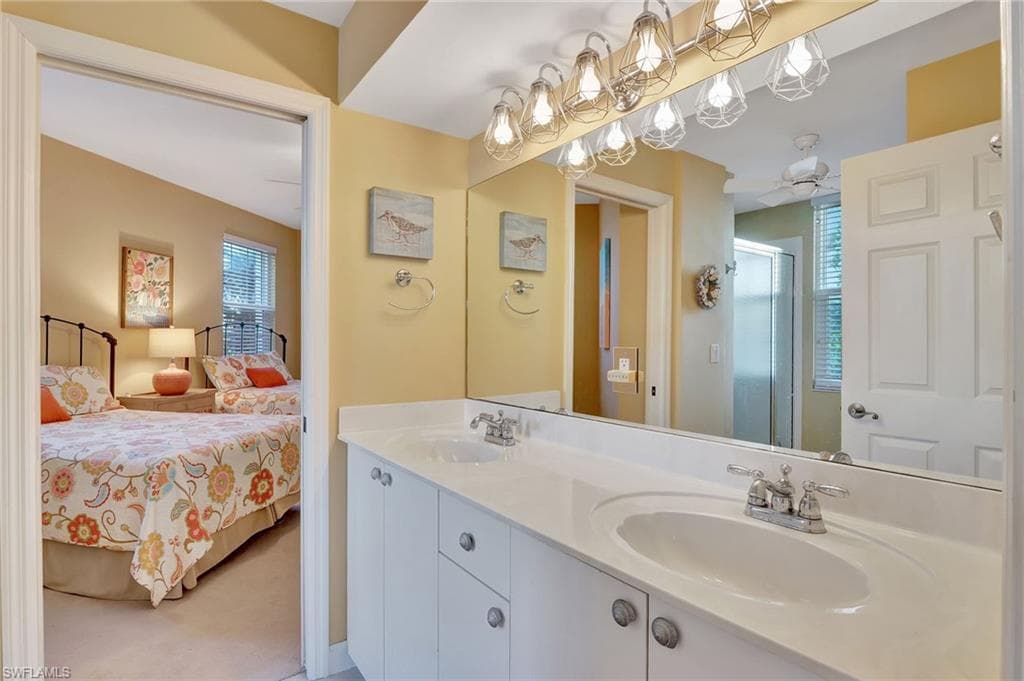 201 Vintage Bay Dr B12, Marco Island, FL 34145-32