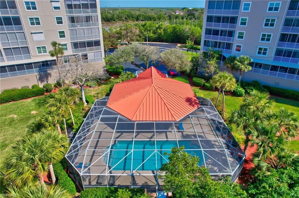 201 Vintage Bay Dr B12, Marco Island, FL 34145-38