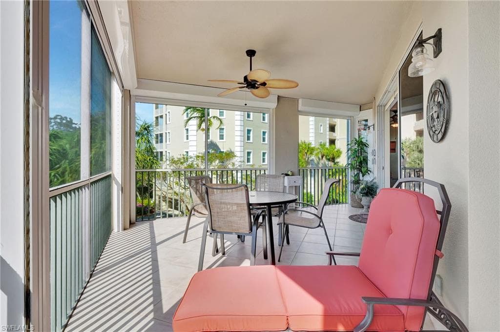 201 Vintage Bay Dr B12, Marco Island, FL 34145-47